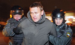 Alexei Navalny getting arrested